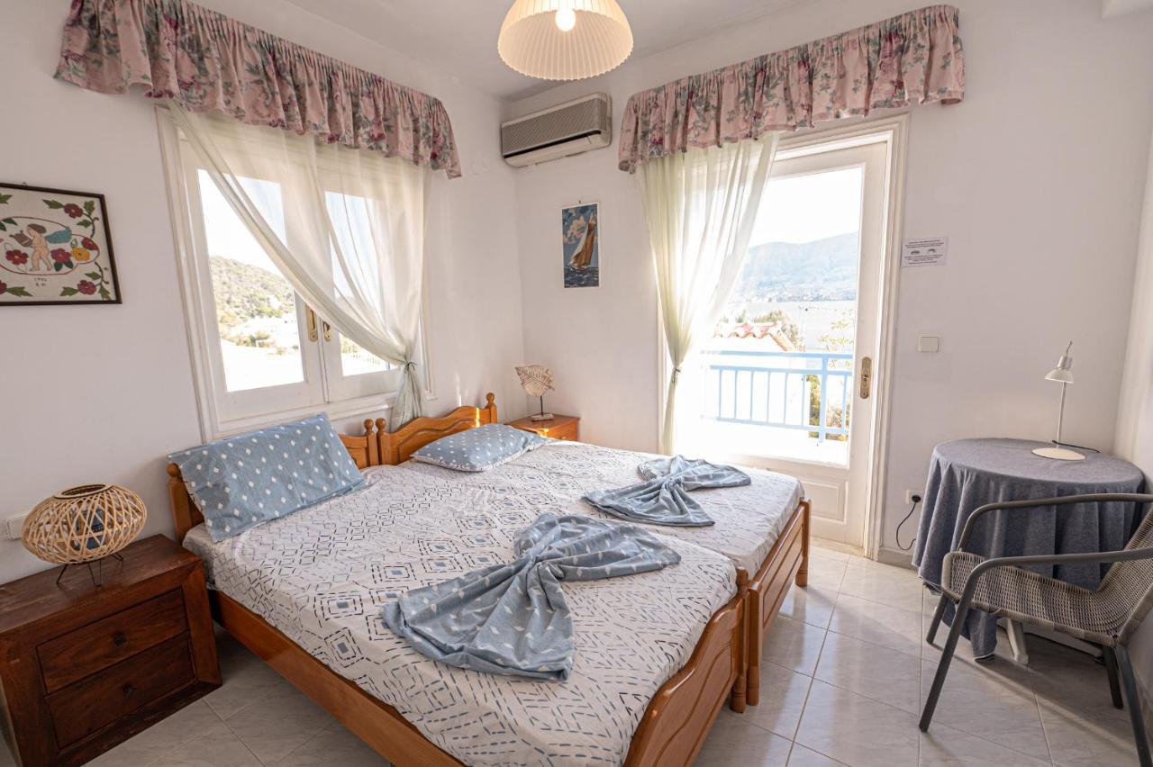 Rigos House At Askeli Beach, Poros Island Poros Town Bagian luar foto