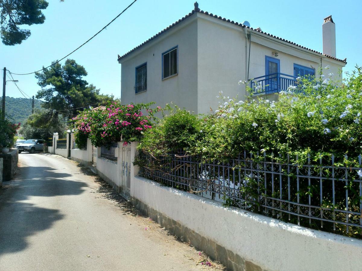 Rigos House At Askeli Beach, Poros Island Poros Town Bagian luar foto